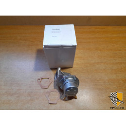 pompe a essence Renault 5...