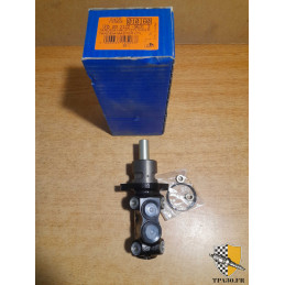 maitre cylindre Renault 21...